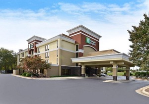 Holiday Inn Express Burlington, an IHG Hotel