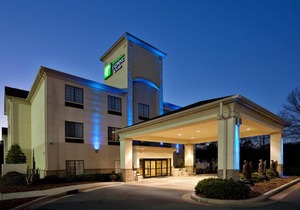 Holiday Inn Express Hotel & Suites Albemarle