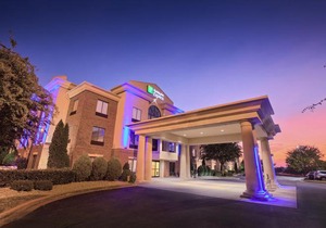 Holiday Inn Express Hotel & Suites Raleigh North - Wake Forest