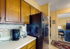 Homey condo with great ski slope & sunset view, pool, hot tub & fireplace