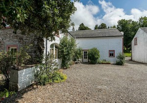 House ∙ 2 bedrooms ∙ 4 guests