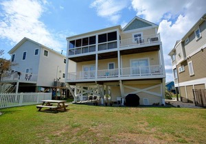 House ∙ 4 bedrooms ∙ 8 guests