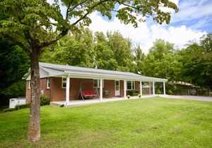 House ∙ 4 bedrooms ∙ 8 guests