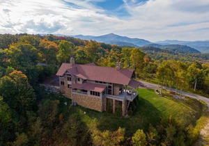 House ∙ 4 bedrooms ∙ 8 guests