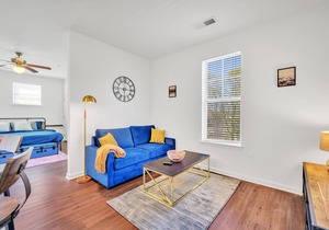 King Luxe Studio Near Shopping & Entertainment