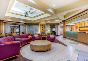 La Quinta Inn & Suites Raleigh Durham Southpoint