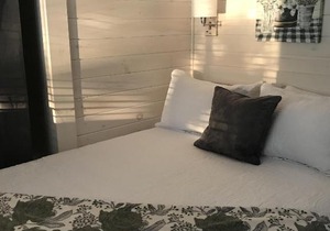 Lakefront Property Two Bedroom #37 at Long Cove Resort