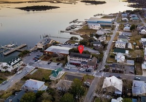 luxurious studio apartment in the heart of Swansboro’s historic waterfront #3