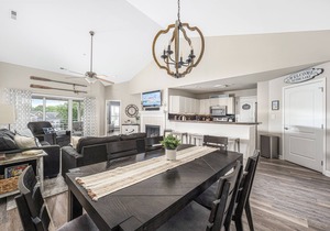Makin’ Memories at Lake Escape, Lake view, Pool - Lake Norman Vacation Rental