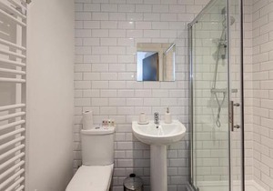 Modern 2 Bed Flat 5min to Old Trafford Stadium