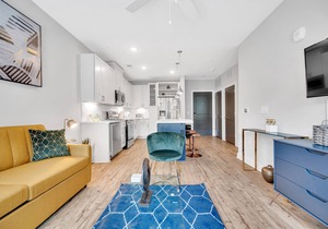 Modern Luxury ☞ King Bed ☞ 1BR in Plaza Midwood
