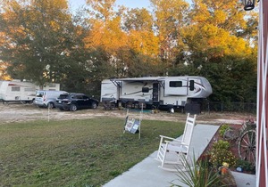 Moonlight Lake RV Park and Cottages