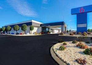 Motel 6 Burlington Burlington