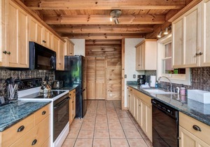 Mountain Escape Cabin