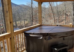 Mountain Views, Fire Pit, Minutes From Downtown Asheville