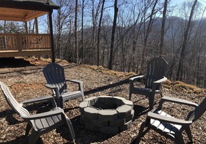 Mountain Views, Fire Pit, Minutes From Downtown Asheville