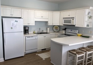 Ocean Club condo, 3 bedrooms, ocean side, ocean view, pool