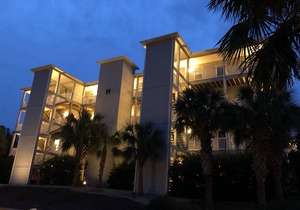 Ocean Club condo, 3 bedrooms, ocean side, ocean view, pool