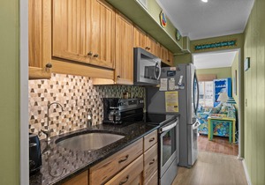 OCEANFRONT COMPLEX, CONDO IS NEAR OUTDOOR POOL & WATERSLIDE. BEACH ACCESS