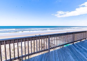 Oceanfront Estate, Corolla, 7 Bedrooms, Heated Pool, Hot tub with oceanview, Lig
