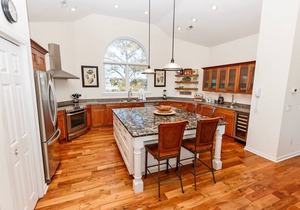 Oceanside, Private Pool, Community Amenities, Close to Beach, 146, Sunnyside