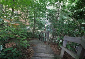 Peaceful 2B Condo - Clubhouse Access!