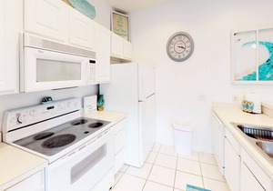 Quiet 2BR Golf Villa in Sunset Beach -Located close to Activity Center. (RP3209)