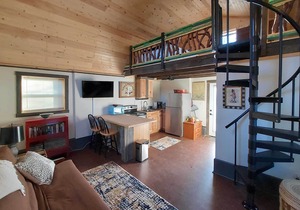 Rustic Hendersonville Farm Studio w/Private Deck