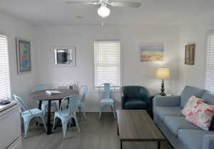 Saltaire Cottages4: 2BR Ocean View Steps2 Private Beach Access Screen Porch Pool