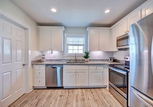 Saltwater Suites, 301 King 3rd Floor