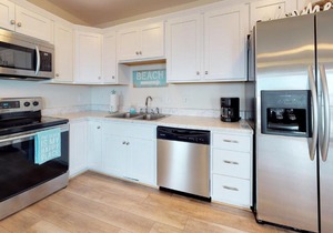 Sea Coast Suites 11