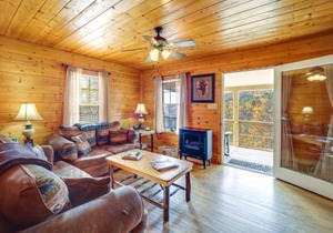 Secluded Lenoir Cabin 4 Mi to Dtwn Blowing Rock