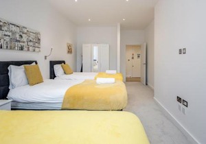 Spacious 1 Bed Luxury St Albans Apartment - Free WiFi