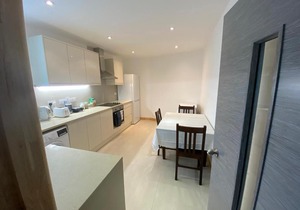 Spacious Shared Double Bedroom in London