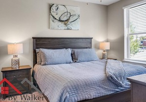 StaysByWalker 2BR - 2 Miles To Uptown! Gym/Parking