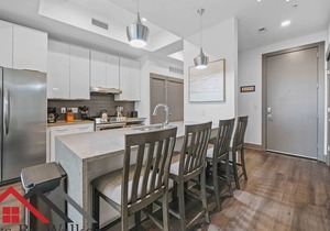 StaysByWalker 2BR CityCenter|Spa/Gym/KingBed/ADA