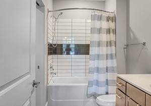 StaysByWalker 2BR in NoDa | 2 Miles To Uptown!