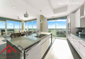 StaysByWalker 3BR Lux Uptown | Spa/Gym/KingBed