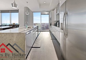 StaysByWalker Lux 3BR Uptown! Spa/Gym/KingBed