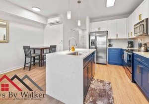 StaysByWalker Midtown Studio - Prime Location!