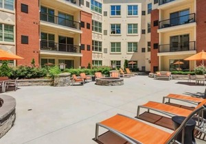 StaysByWalker SouthPark 2BR | KingBeds/Gym ADA