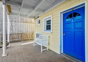 "Sunseeker Inn" suite 1