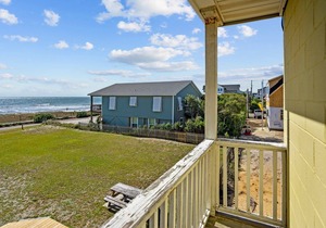 "Sunseeker Inn" suite 6
