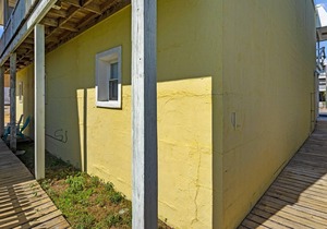 "Sunseeker Inn" suite 4