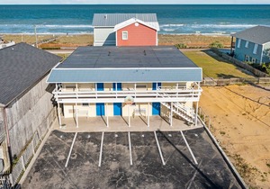 "Sunseeker Inn" suite 2
