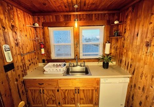 Super Cute, Cozy, Historic Sea Spray Cottage #5