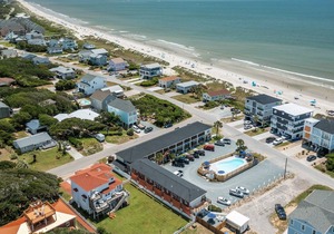 The Beach House at Oak Island 109: King Suite