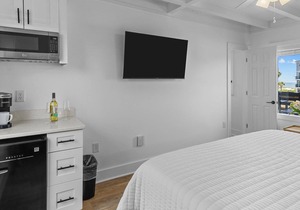 The Beach House at Oak Island 210: King Suite