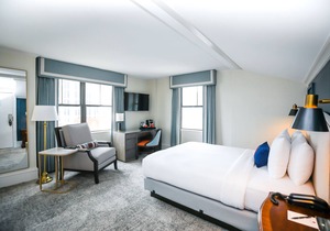 The Dunhill Hotel