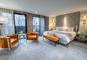 The Ivey's Hotel